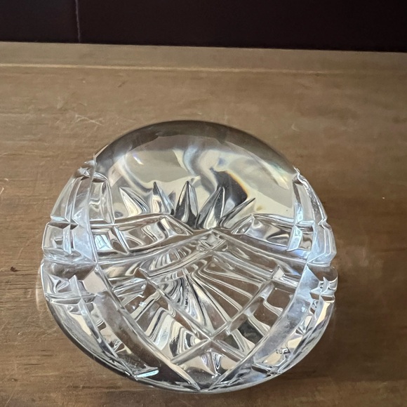 Lenox Crystal paperweight. Signed Lenox on bottom. Perfect condition. - Picture 3 of 5